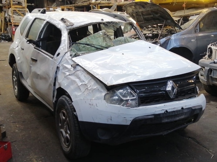  Renault DUSTER 2020    EN DESARME